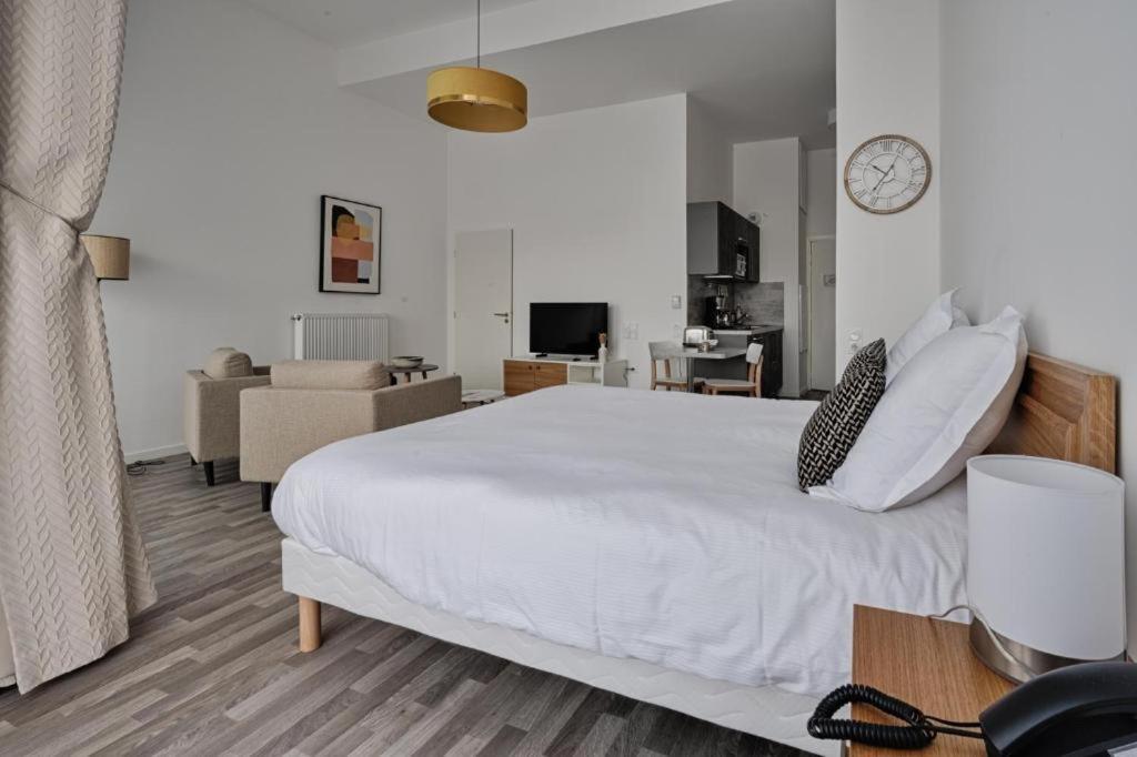 Domitys Le 225 Aparthotel Levallois-Perret Exterior foto